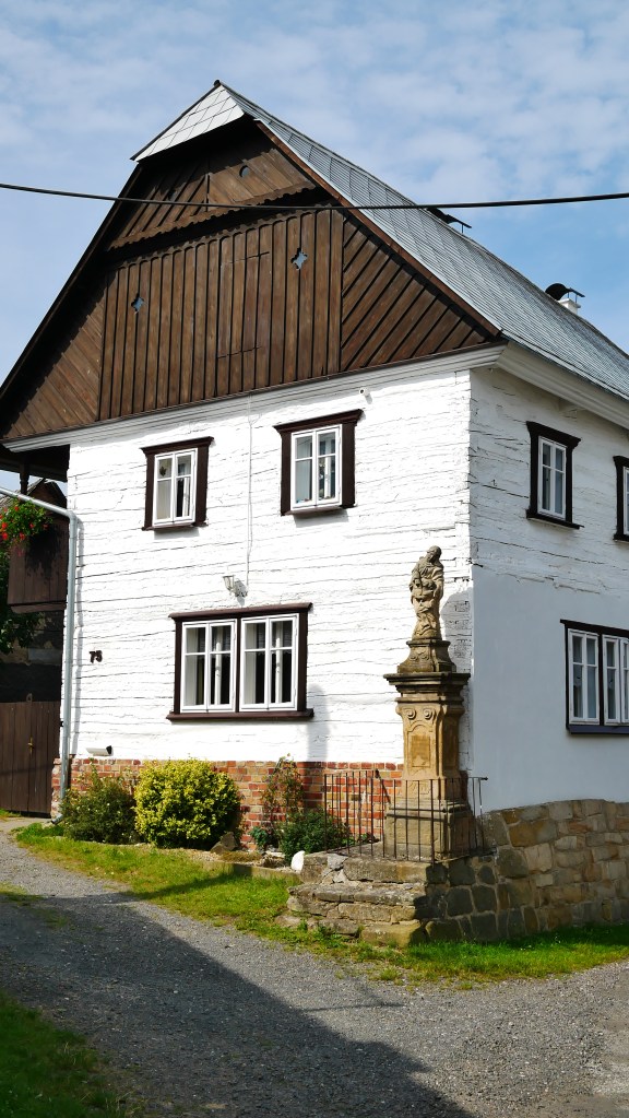 Sobotka - typowa zabudowa