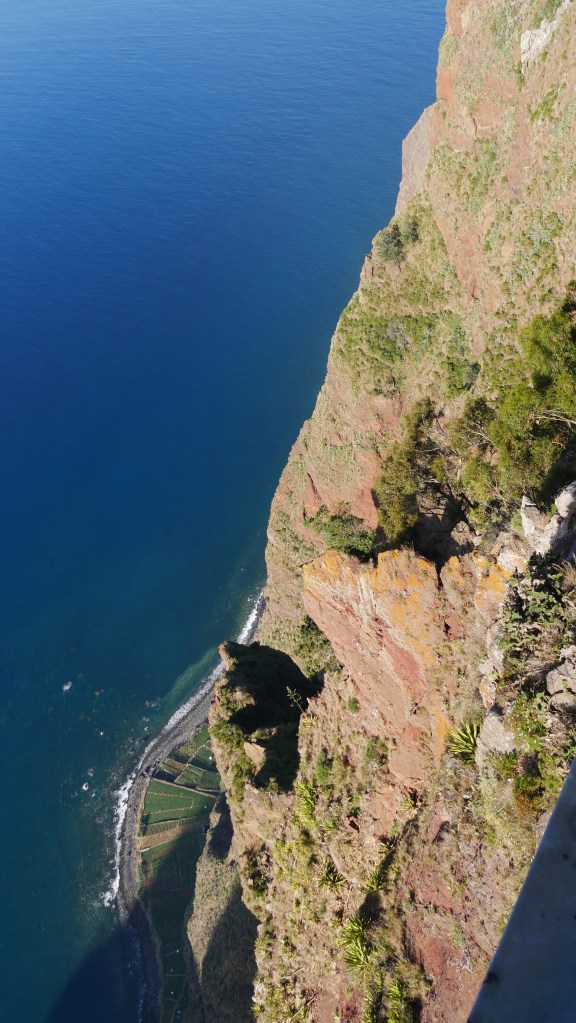 Wyprawa z Dragon Tree Travel - klif Cabo Girao