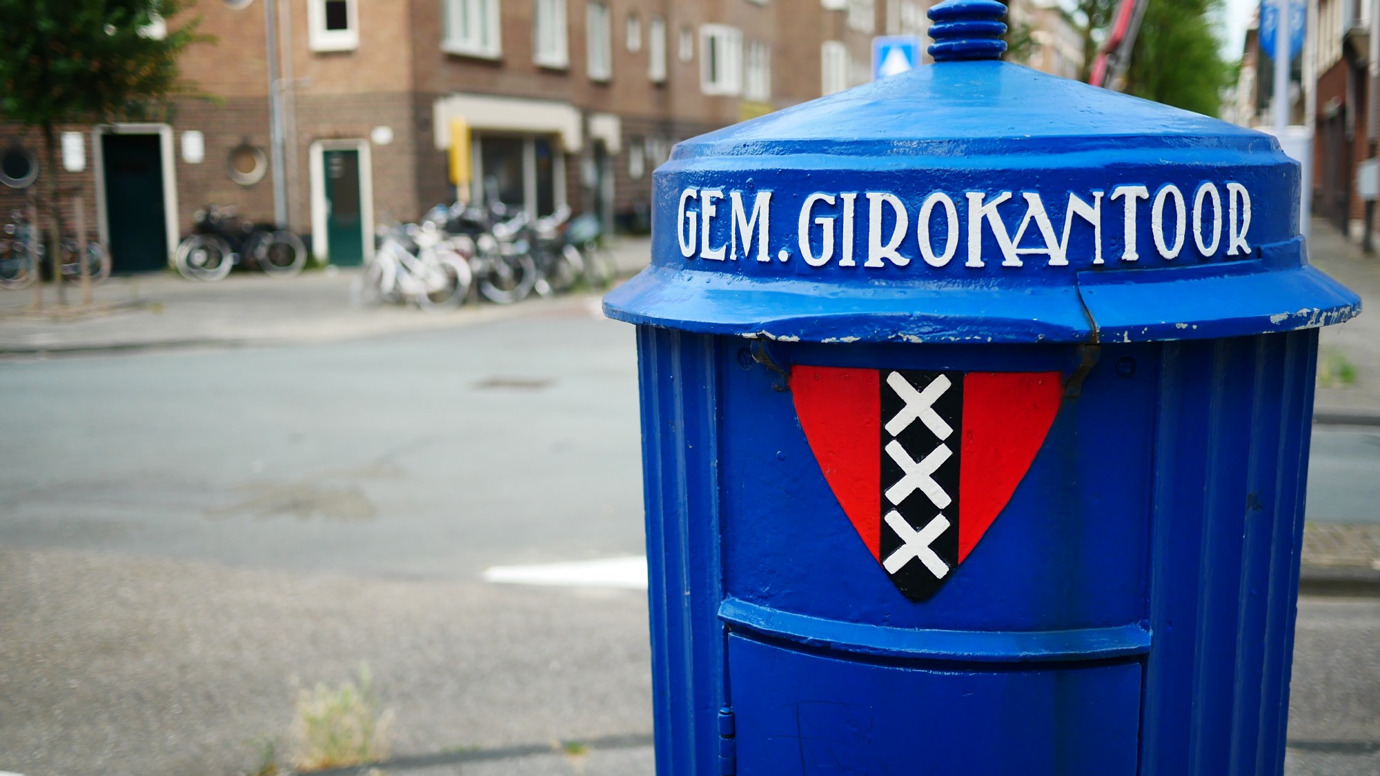 Amsterdam - Het Ship - skrzynka pocztowa