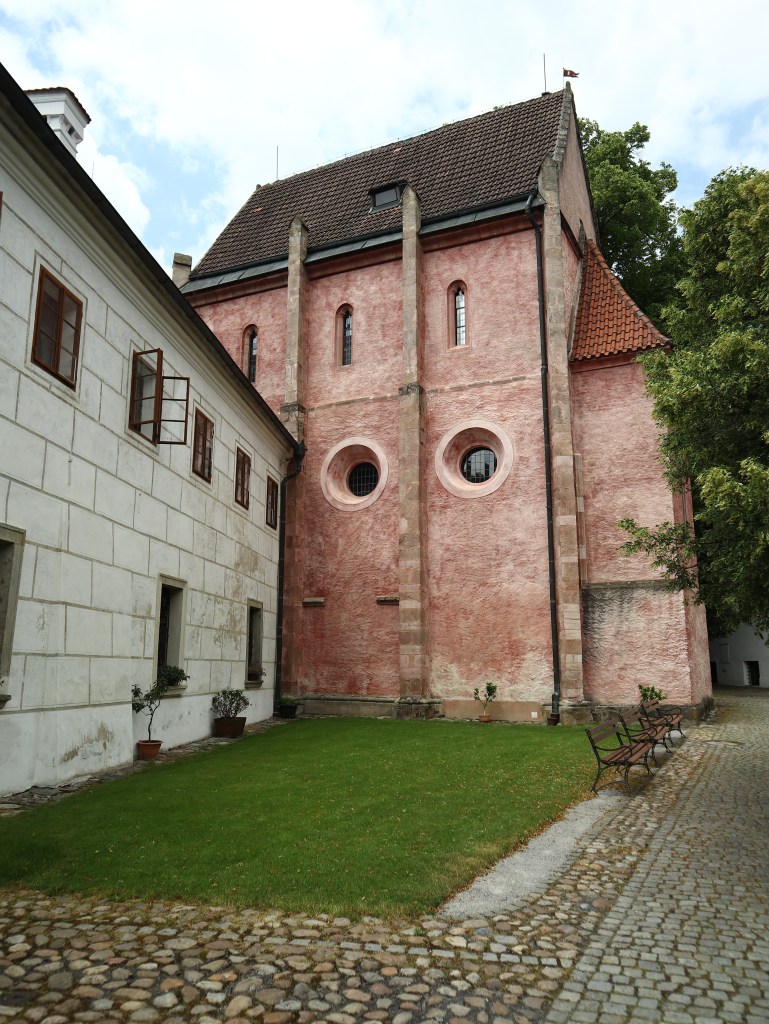 Zlata Koruna - klasztor