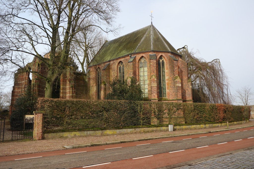 Ruinekerk - Ammerzoden