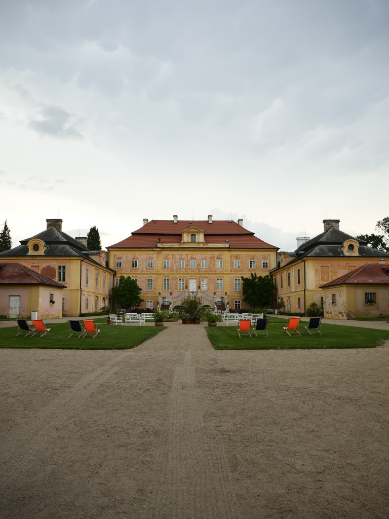 Krasny Dvur - pałac